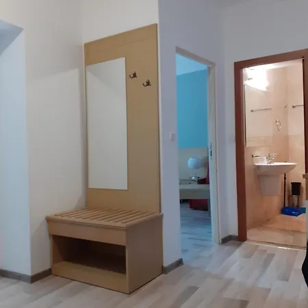 двустаен в Apartamento *