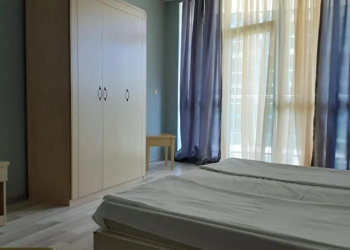 Lägenhet двустаен в Primorsko