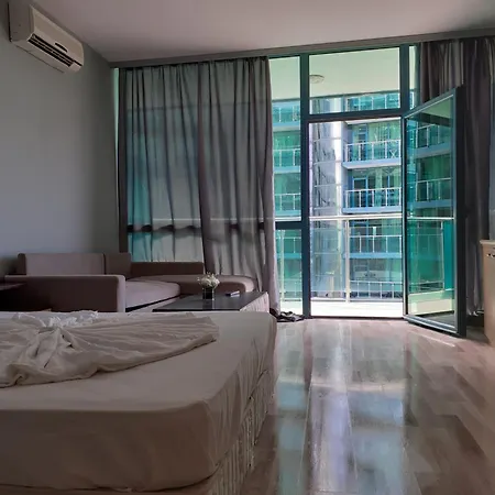 двустаен в Apartament *