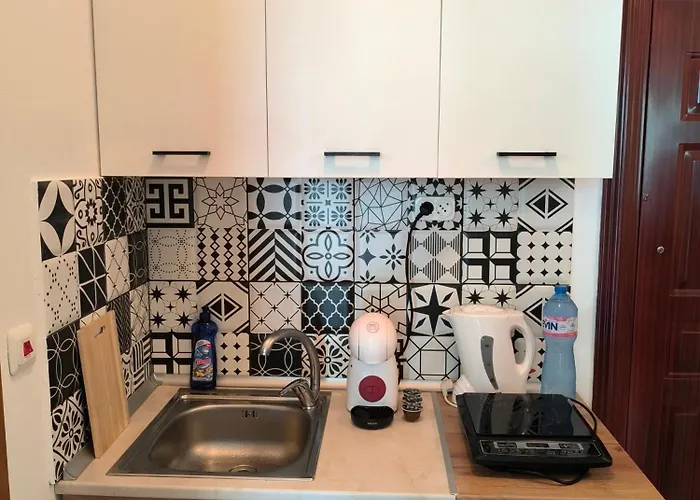 Апартамент двустаен в *